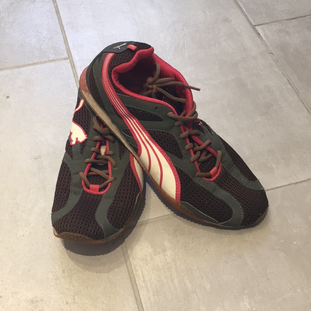 Puma shoes 9